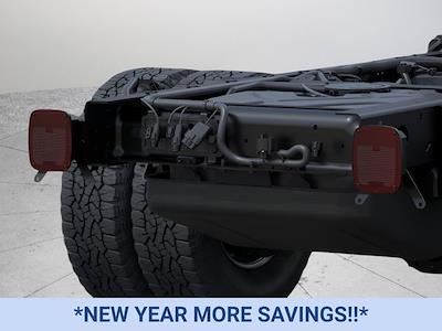 New 2025 Chevrolet Silverado 3500 - photo 1