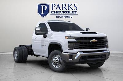 2025 Chevrolet Silverado 3500 Regular Cab DRW 4x4 Cab Chassis for sale #FR8617 - photo 1