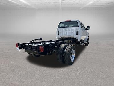 2024 Chevrolet Silverado 5500 Crew Cab DRW 4WD, Cab Chassis for sale #264257 - photo 2