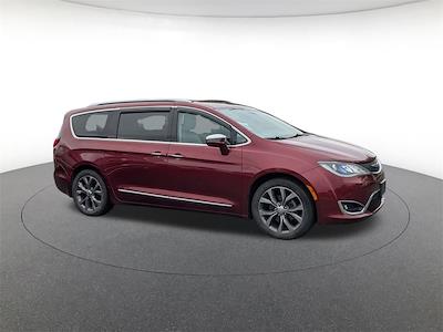 Used 2017 Chrysler Pacifica Limited Minivan for sale #KJ24317B - photo 1