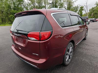 Used 2017 Chrysler Pacifica Limited Minivan for sale #KJ24317B - photo 2
