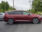 Used 2017 Chrysler Pacifica Limited Minivan for sale #KJ24317B - photo 3