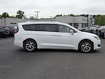 Used 2018 Chrysler Pacifica Limited Minivan for sale #KJWP3035A - photo 3
