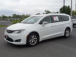 Used 2018 Chrysler Pacifica Limited Minivan for sale #KJWP3035A - photo 9