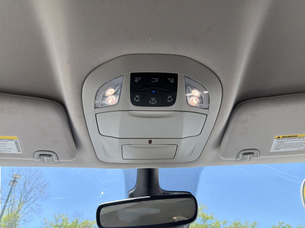 Used 2023 Chrysler Pacifica - photo 20