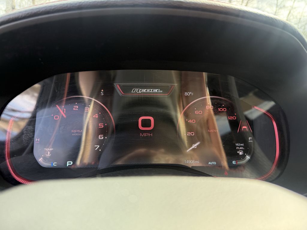 Used 2026 Ram 1500 - photo 16