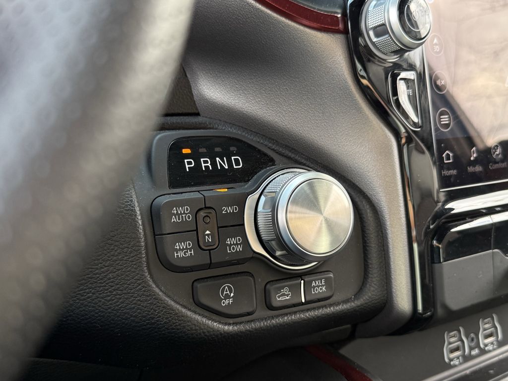 Used 2026 Ram 1500 - photo 20