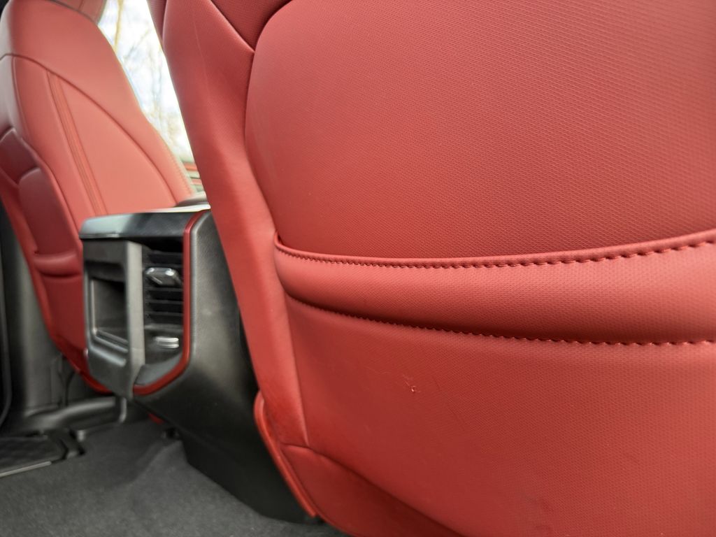 Used 2026 Ram 1500 - photo 33