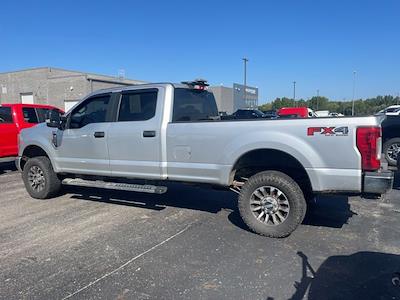 2018 Ford F-350 Crew Cab SRW 4x4 Pickup for sale #J7202A - photo 2