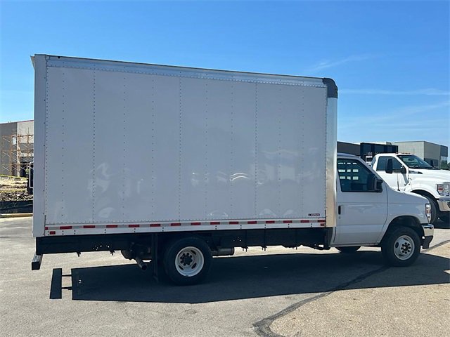 New 2025 Ford E-350 - photo 11