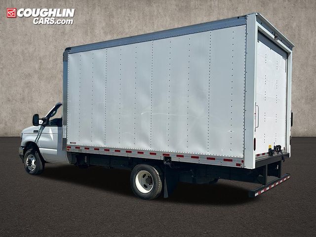 New 2025 Ford E-350 - photo 8