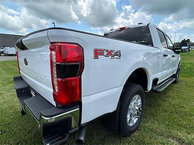 New 2025 Ford F-250 XLT Crew Cab 4x4 Pickup for sale #JM3713F - photo 2