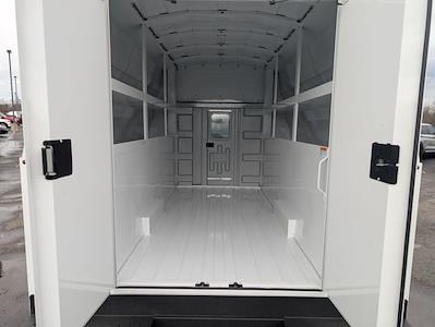 Used 2025 Ford E-350 - photo 1