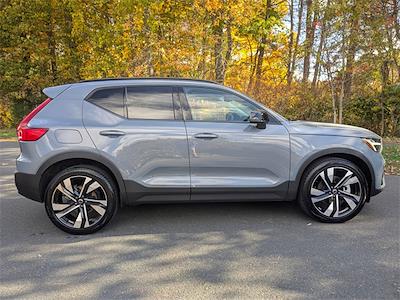 2023 Volvo XC40 AWD SUV for sale #27779 - photo 2