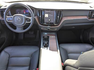 Used 2023 Volvo XC60 - photo 1