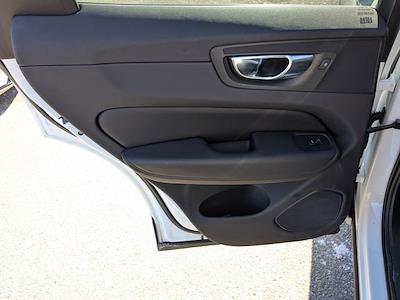 Used 2022 Volvo XC60 - photo 1