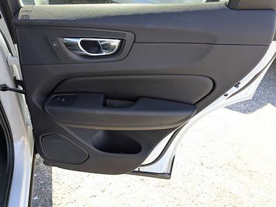 Used 2022 Volvo XC60 - photo 1