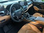 2021 Toyota Highlander AWD SUV for sale #37500A - photo 13