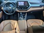 2021 Toyota Highlander AWD SUV for sale #37500A - photo 22