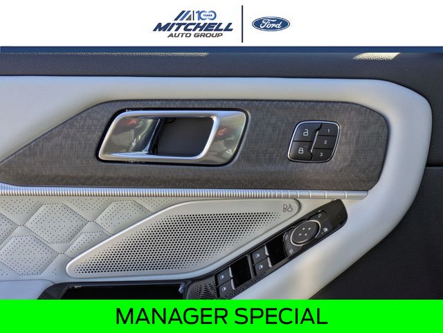 New 2026 Ford Explorer - photo 14