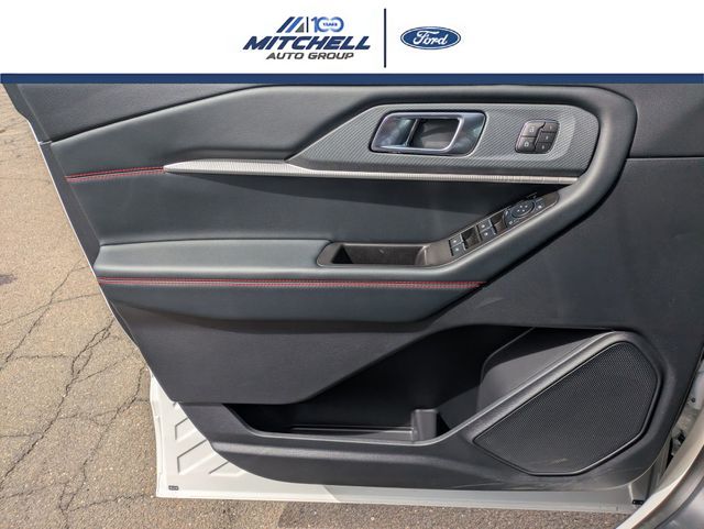 New 2026 Ford Explorer - photo 13