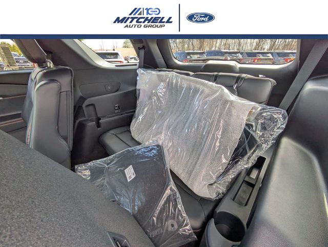 New 2026 Ford Explorer - photo 29