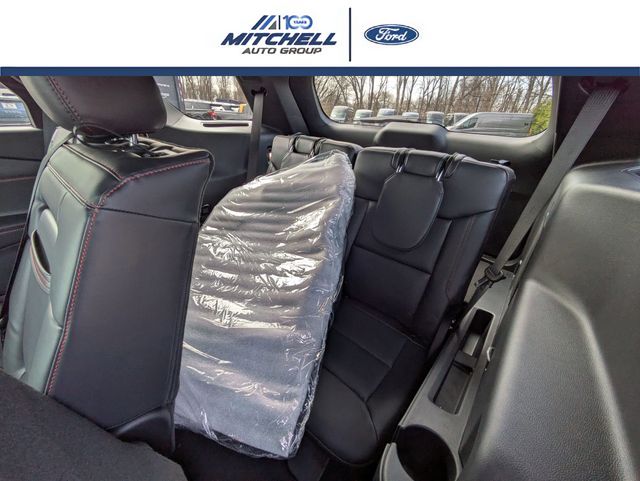New 2026 Ford Explorer - photo 30