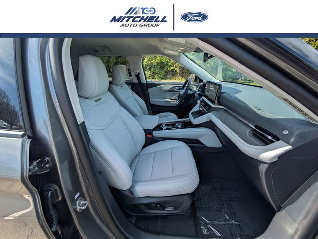 New 2026 Ford Explorer - photo 35