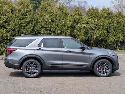 New 2026 Ford Explorer - photo 2