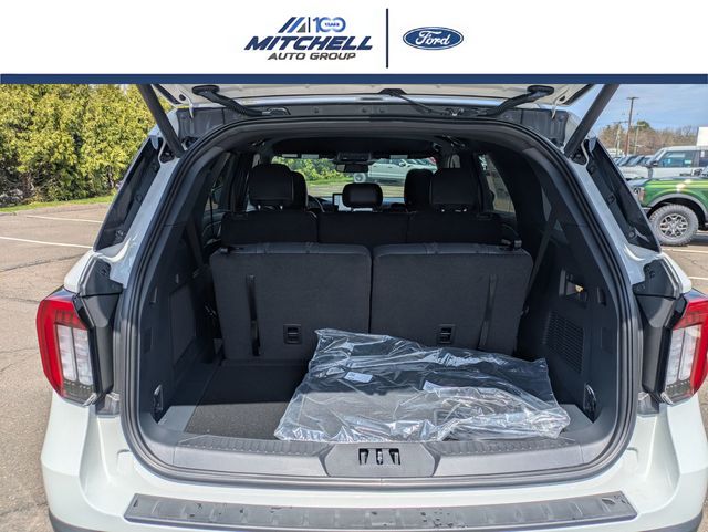 New 2026 Ford Explorer - photo 33