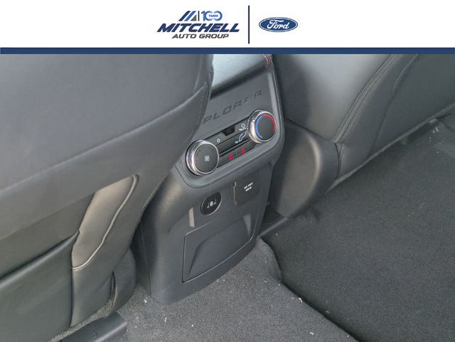 New 2026 Ford Explorer - photo 32