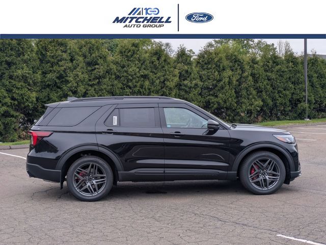 New 2026 Ford Explorer - photo 2