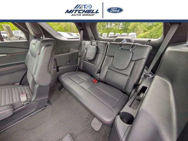 New 2026 Ford Explorer - photo 31