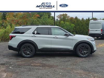 2027 Ford Explorer 4WD SUV for sale #40612 - photo 2