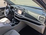 Used 2016 Toyota Highlander 4x4 SUV for sale #52666A - photo 25