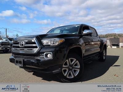 Used 2017 Toyota Tacoma - photo 1