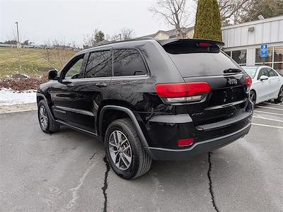 Used 2018 Jeep Grand Cherokee Limited for sale #77137AB - photo 2