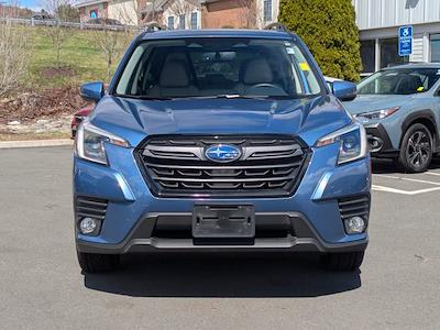 Used 2023 Subaru Forester - photo 2