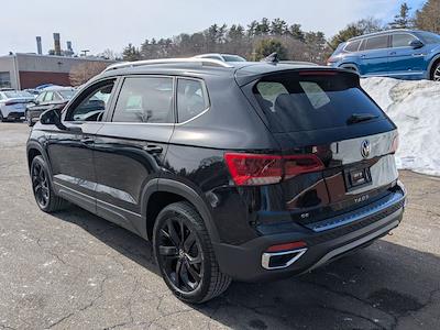 Used 2023 Volkswagen Taos - photo 1
