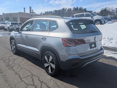 Used 2023 Volkswagen Taos - photo 1