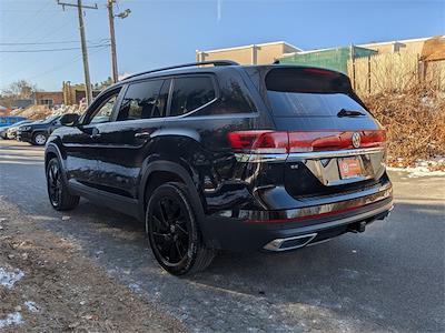 2024 Volkswagen Atlas AWD SUV for sale #89211A - photo 2