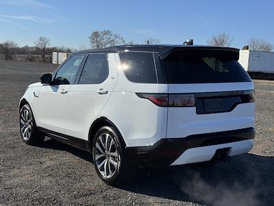 Used 2025 Land Rover Discovery Dynamic SE AWD SUV for sale #68232SL - photo 2