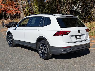 2022 Volkswagen Tiguan AWD SUV for sale #D6967B - photo 2