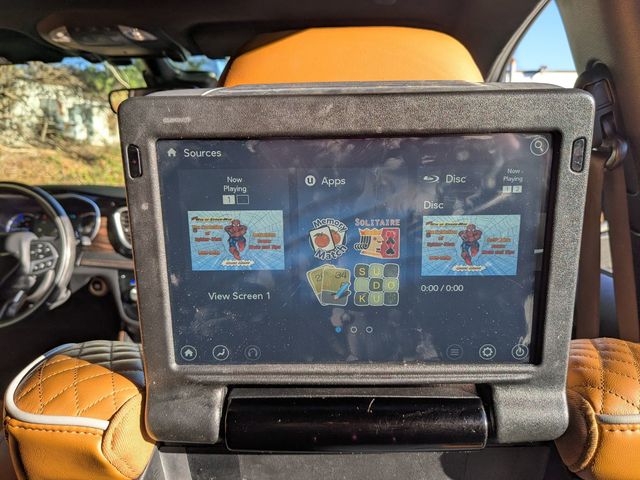 Used 2021 Chrysler Pacifica - photo 29