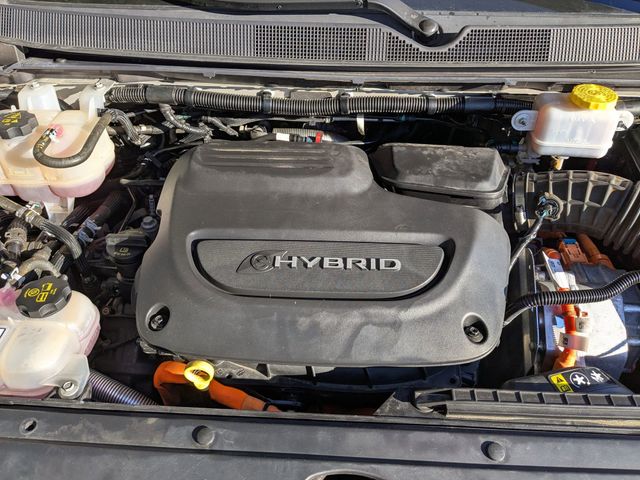 Used 2021 Chrysler Pacifica - photo 35