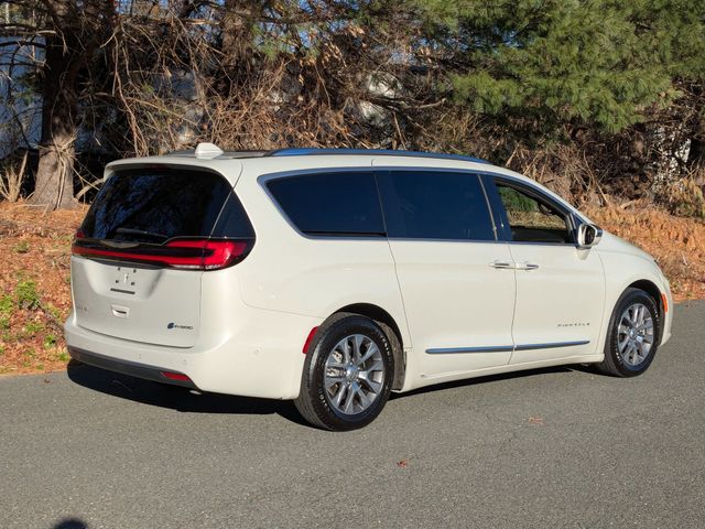 Used 2021 Chrysler Pacifica - photo 8