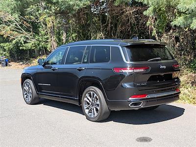 Used 2022 Jeep Grand Cherokee L Overland for sale #D7054 - photo 2