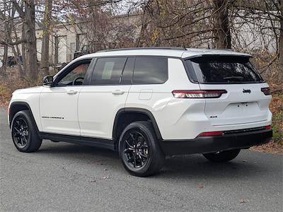 Used 2024 Jeep Grand Cherokee L Altitude for sale #D7115 - photo 2