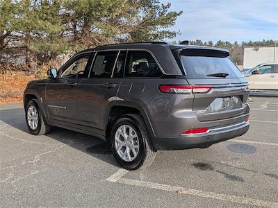 Used 2024 Jeep Grand Cherokee Limited for sale #D7133 - photo 2
