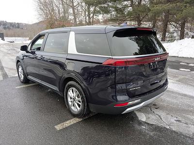 Used 2024 Kia Carnival - photo 1
